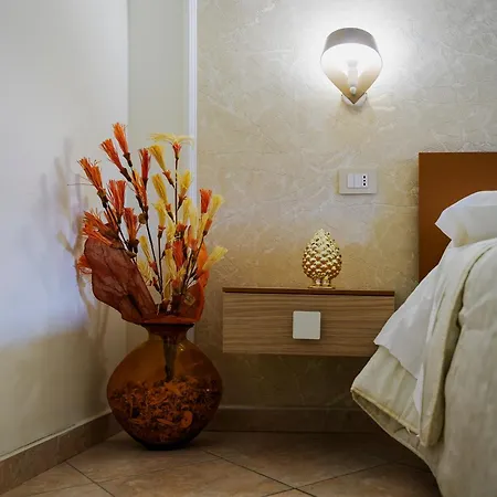 Domus Gargilius Πανσιόν 3*