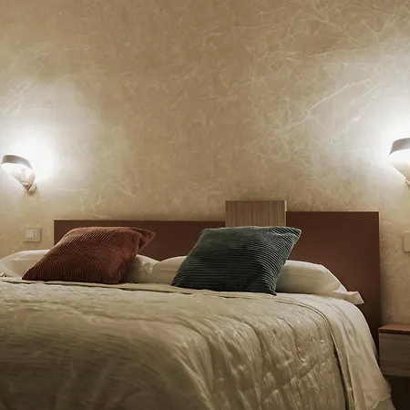 Domus Gargilius Πανσιόν 3*